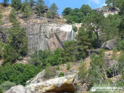 Cascadas de Gavilanes; senderismo madrid grupos;viajes senderismo;trekking senderismo